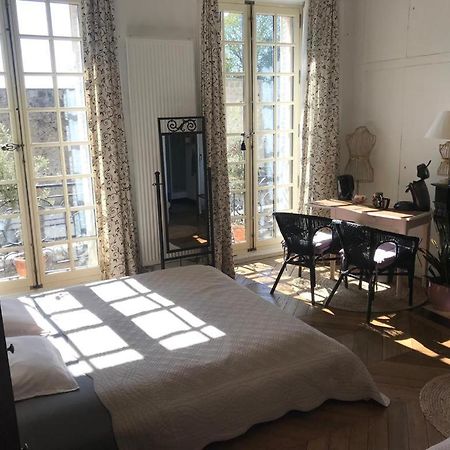 Chambre D'Hote Du Chateau Дурдан Екстериор снимка